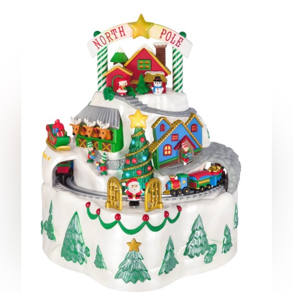 HallmarkNORTH POLE VILLAGE TABLETOP DECORATION WITH LIGHT SOUND AND MOTION